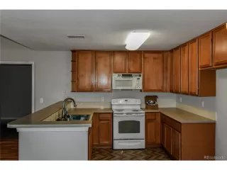 Photo #2: 7858288 Listing