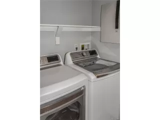 Photo #4: 7858288 Listing