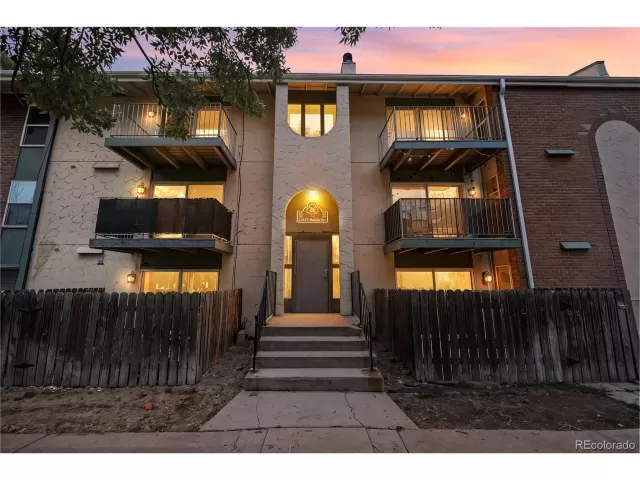 MLS: 7858728 Condo For Sale