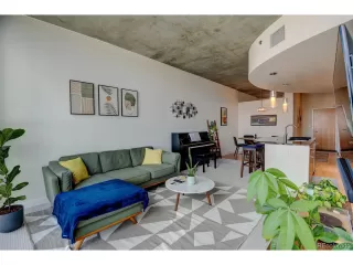 Photo #2: 7860393 Listing