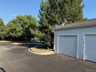 Photo #4: 7861655 Listing