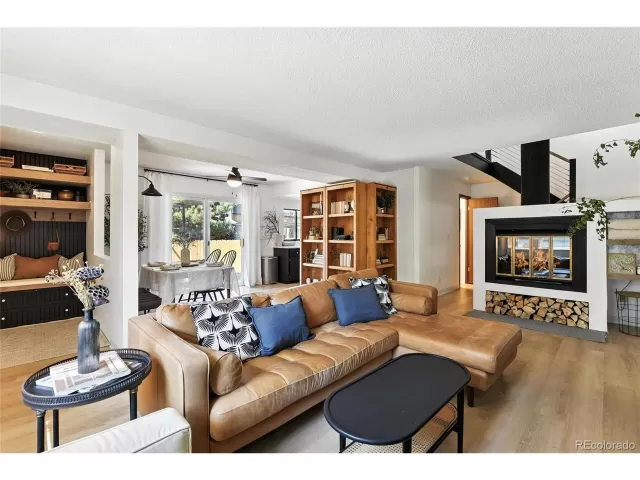 MLS: 7864387 Condo For Sale