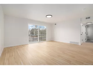 Photo #5: 7866077 Listing 