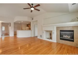 Photo #4: 7866201 Listing