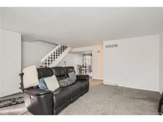 Photo #3: 7868193 Listing