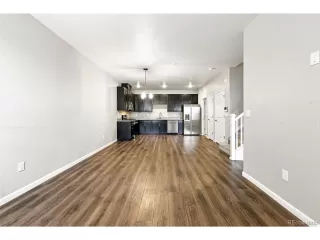 Photo #5: 7872380 Listing 