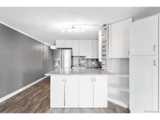 Photo #3: 7873007 Listing 