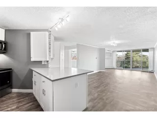 Photo #5: 7873007 Listing 