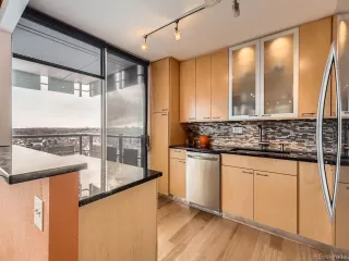 Photo #5: 7873049 Listing