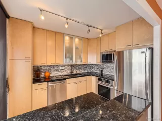 Photo #6: 7873049 Listing