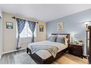 Photo #5: 7873063 Listing