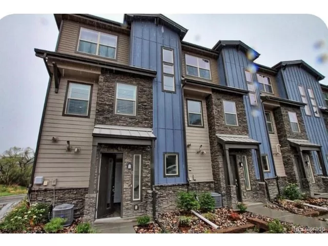 MLS: 7874242 Condo For Sale