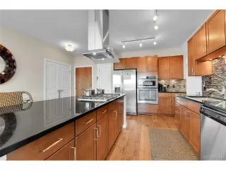 Photo #6: 7883497 Listing