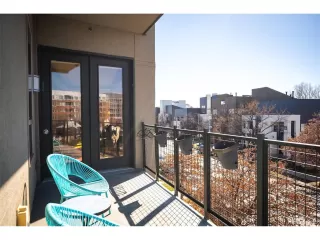 Photo #6: 7886319 Listing