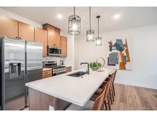 Photo #4: 7886537 Listing