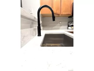 Photo #3: 7888183 Listing 