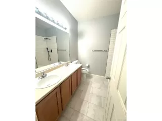 Photo #6: 7888183 Listing 