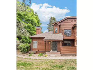 Photo #4: 7889225 Listing