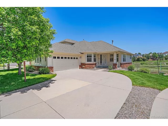 MLS: 7890813 Condo For Sale