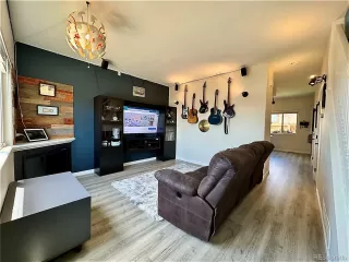 Photo #6: 7893690 Listing