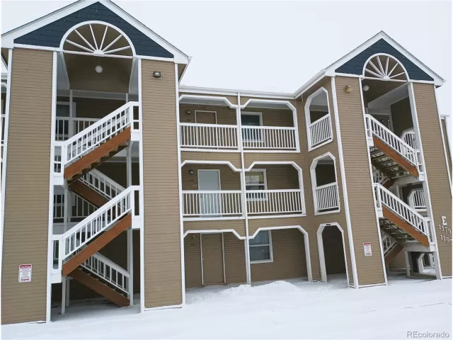 MLS: 7896996 Condo For Sale