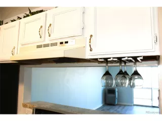 Photo #5: 7896996 Listing