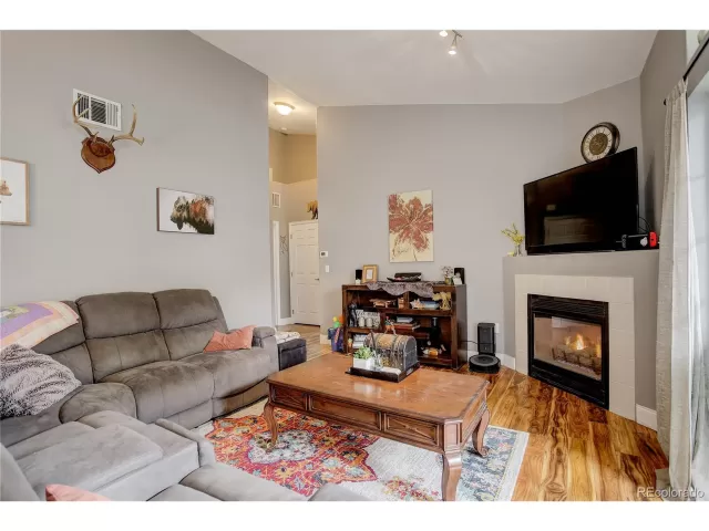 MLS: 7900707 Condo For Sale