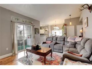 Photo #5: 7900707 Listing