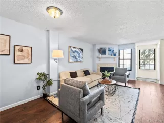 Photo #3: 7902712 Listing