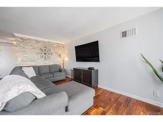 Photo #3: 7907217 Listing 