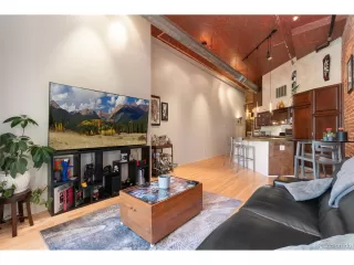 Photo #3: 7908129 Listing