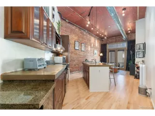 Photo #4: 7908129 Listing