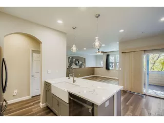 Photo #4: 7908907 Listing