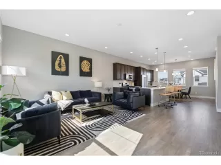 Photo #3: 7910121 Listing