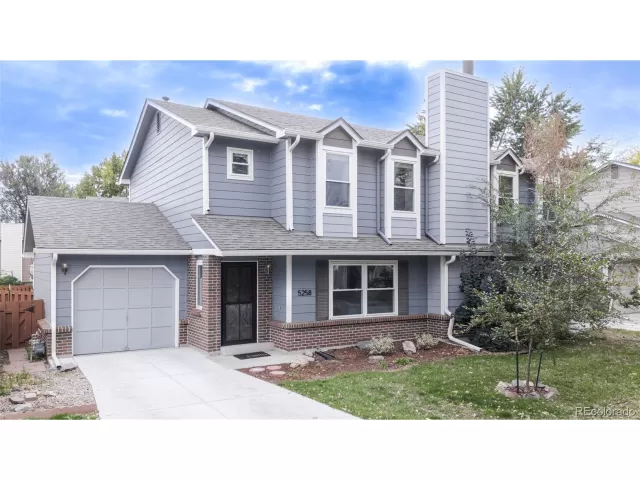 MLS: 7911296 Condo For Sale