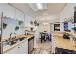 Photo #5: 7912045 Listing