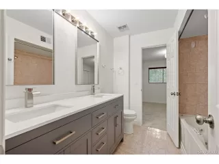 Photo #6: 7912115 Listing 