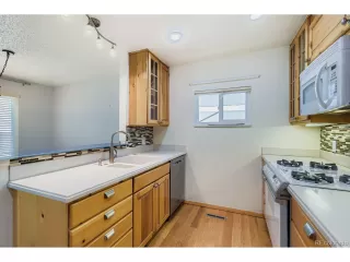 Photo #3: 7913928 Listing