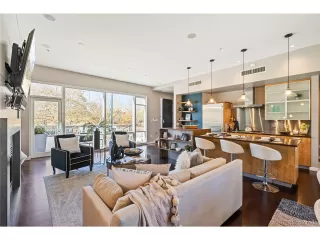 Photo #6: 7915001 Listing 