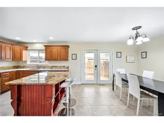 Photo #6: 7915520 Listing