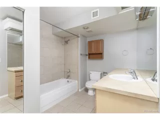 Photo #6: 7916035 Listing