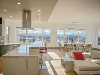 Photo #3: 7916848 Listing 