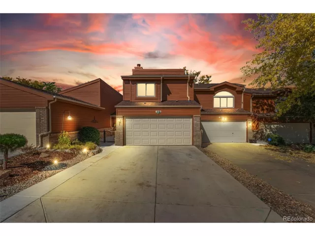 MLS: 7917561 Condo For Sale