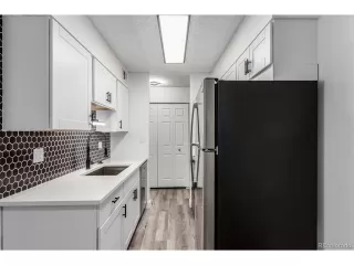 Photo #5: 7918890 Listing 