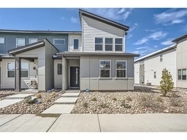 MLS: 7919647 Condo For Sale