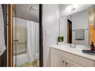 Photo #6: 7920046 Listing