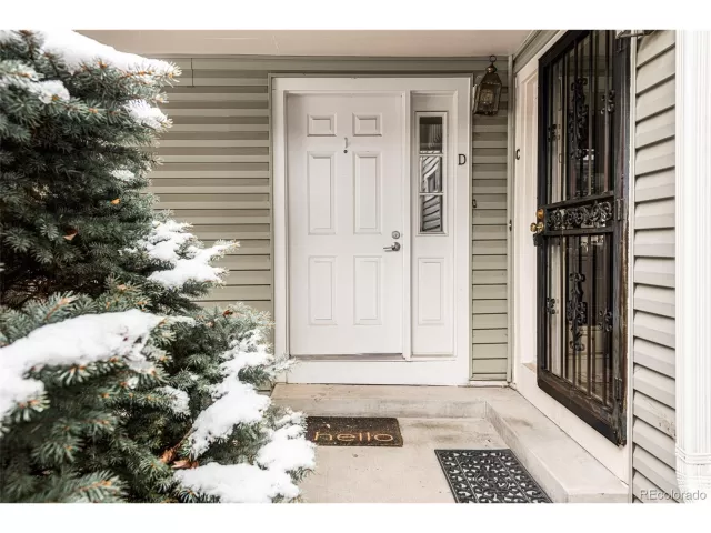 MLS: 7920057 Condo For Sale