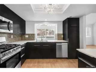 Photo #5: 7920057 Listing 