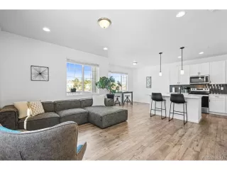 Photo #4: 7921950 Listing