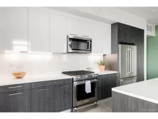 Photo #4: 7924847 Listing